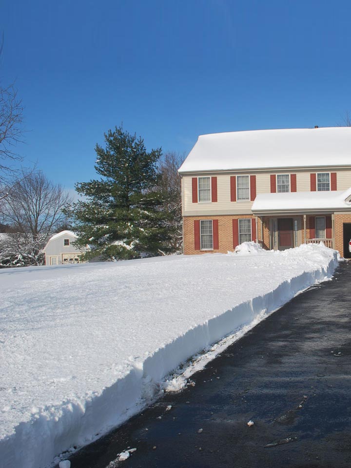 Snow removal services in Omaha